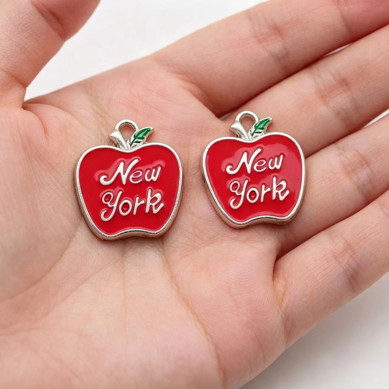 Jewelry Making New York - 10 Pezzi Ciondoli Smaltati a Forma