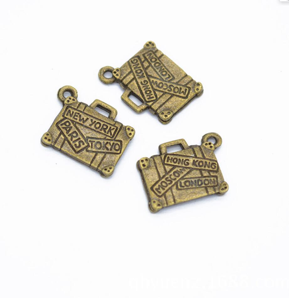 150 Pezzi Ciondoli Borse da Vi - Jewelry Making New York recensione e prezzo